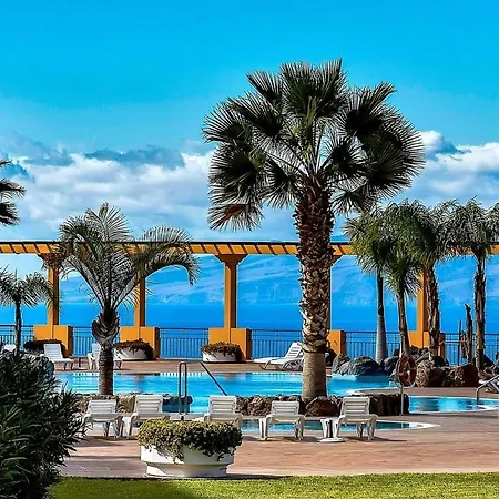 Апартаменты Holidays Paradise Tenerife Адехе